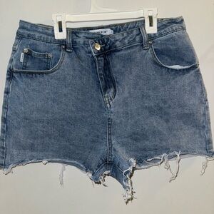 Genleck High-Waisted Raw Hem Denim Shorts - Size Large
